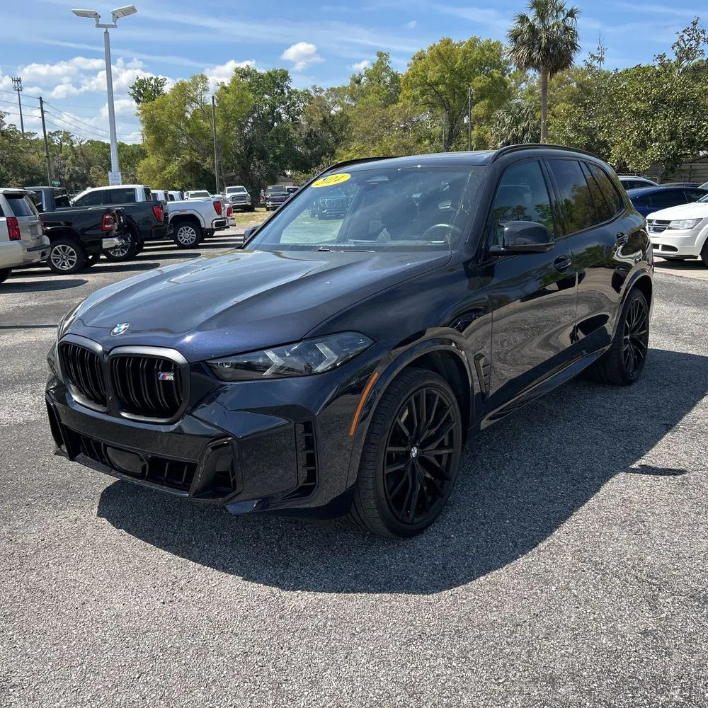 2024 BMW X5 M60i
