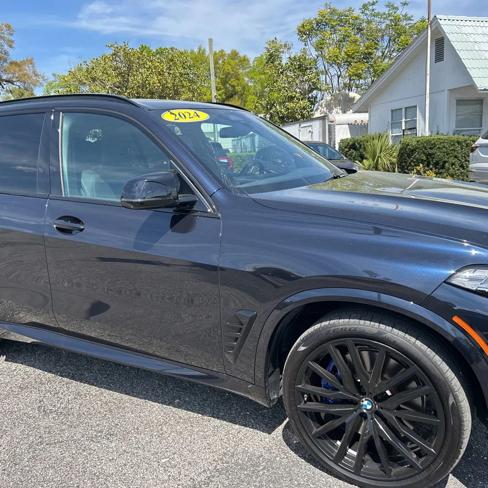 2024 BMW X5 M60i