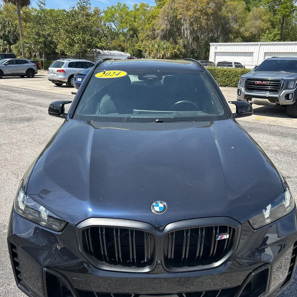 2024 BMW X5 M60i