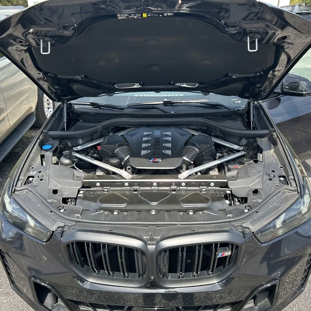 2024 BMW X5 M60i