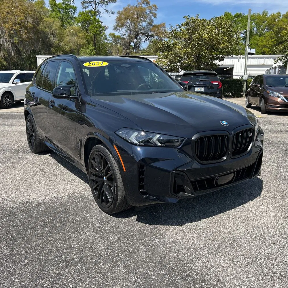 2024 BMW X5 M60i