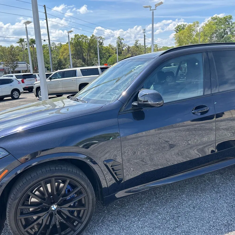 2024 BMW X5 M60i