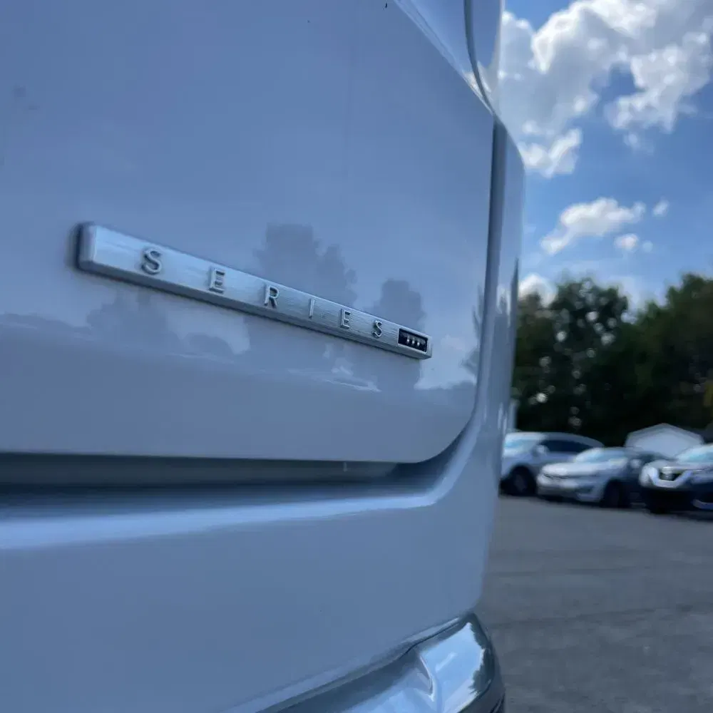 2024 Jeep Wagoneer L Series III