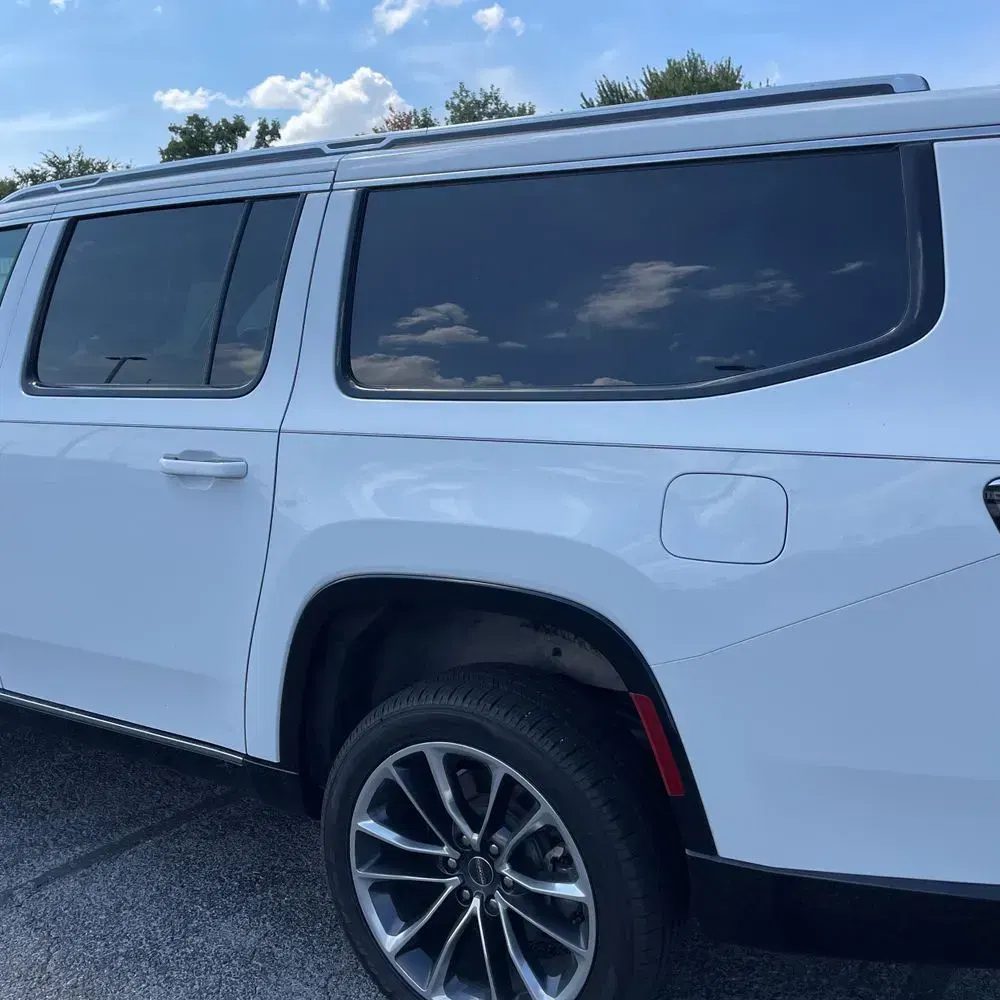 2024 Jeep Wagoneer L Series III