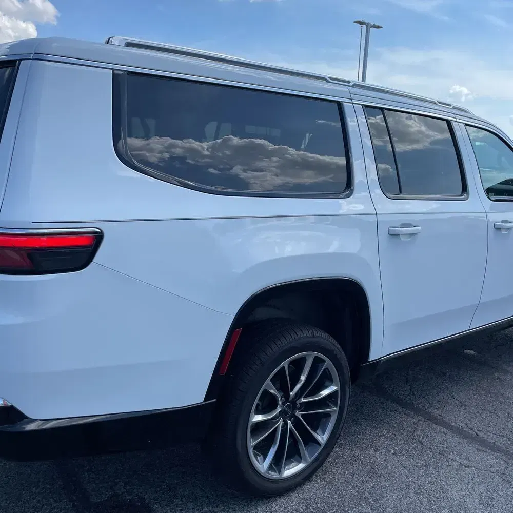 2024 Jeep Wagoneer L Series III