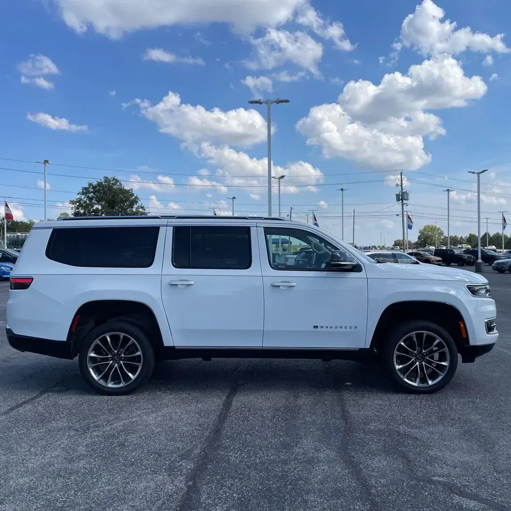 2024 Jeep Wagoneer L Series III