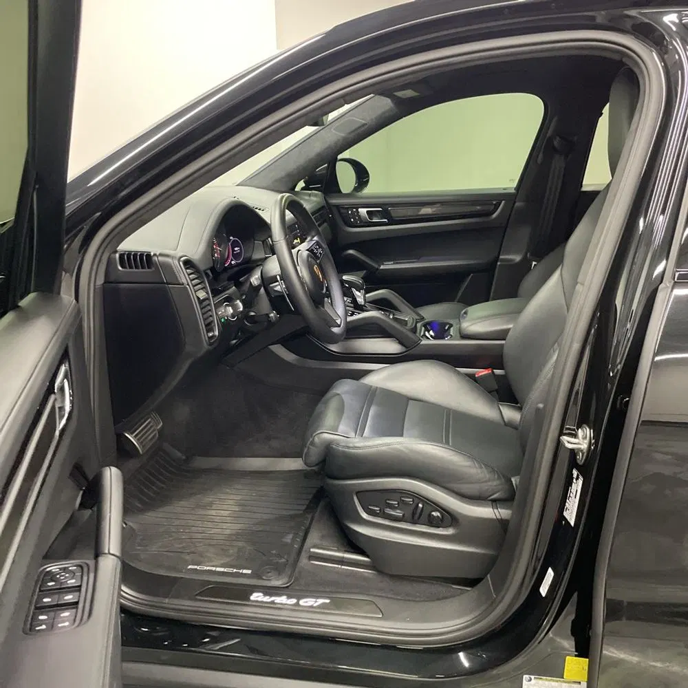 2023 Porsche Cayenne Turbo GT