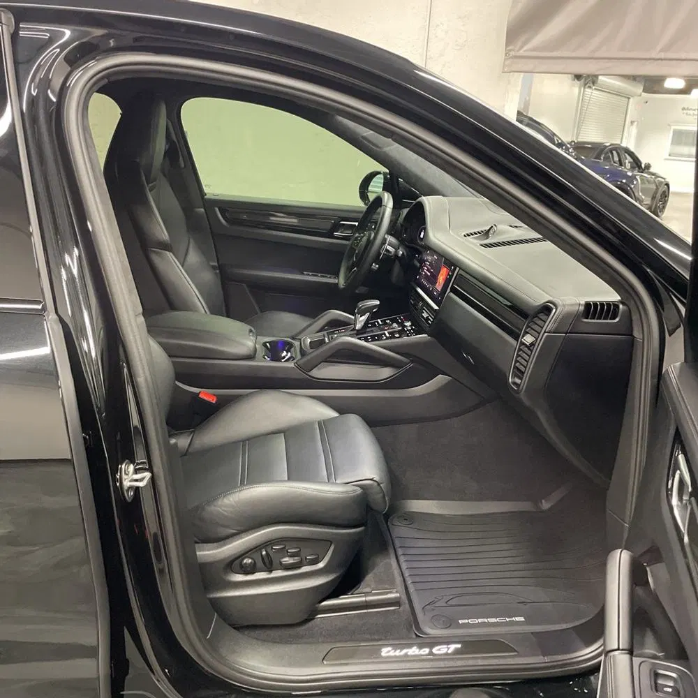 2023 Porsche Cayenne Turbo GT
