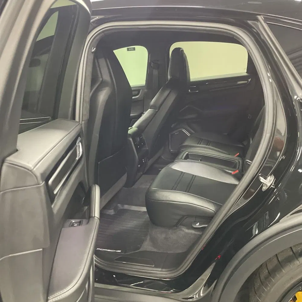 2023 Porsche Cayenne Turbo GT