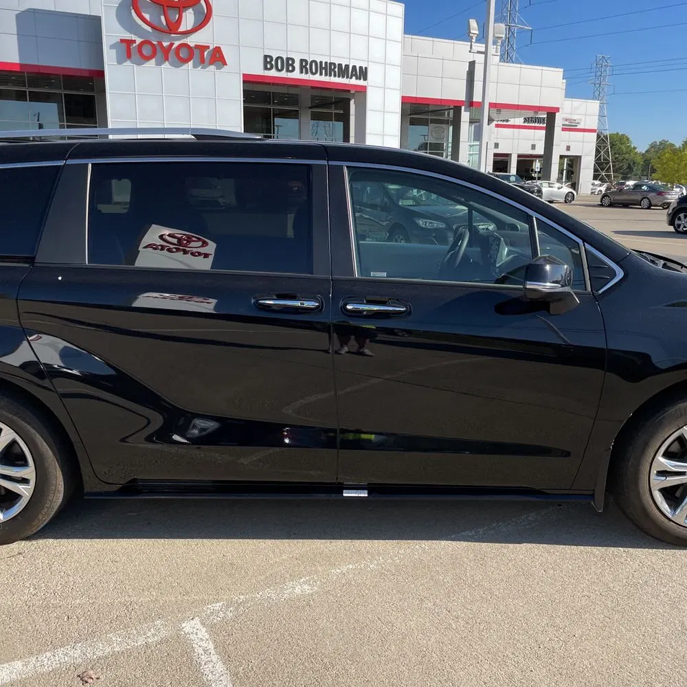 2023 Toyota Sienna Platinum 7-Passenger