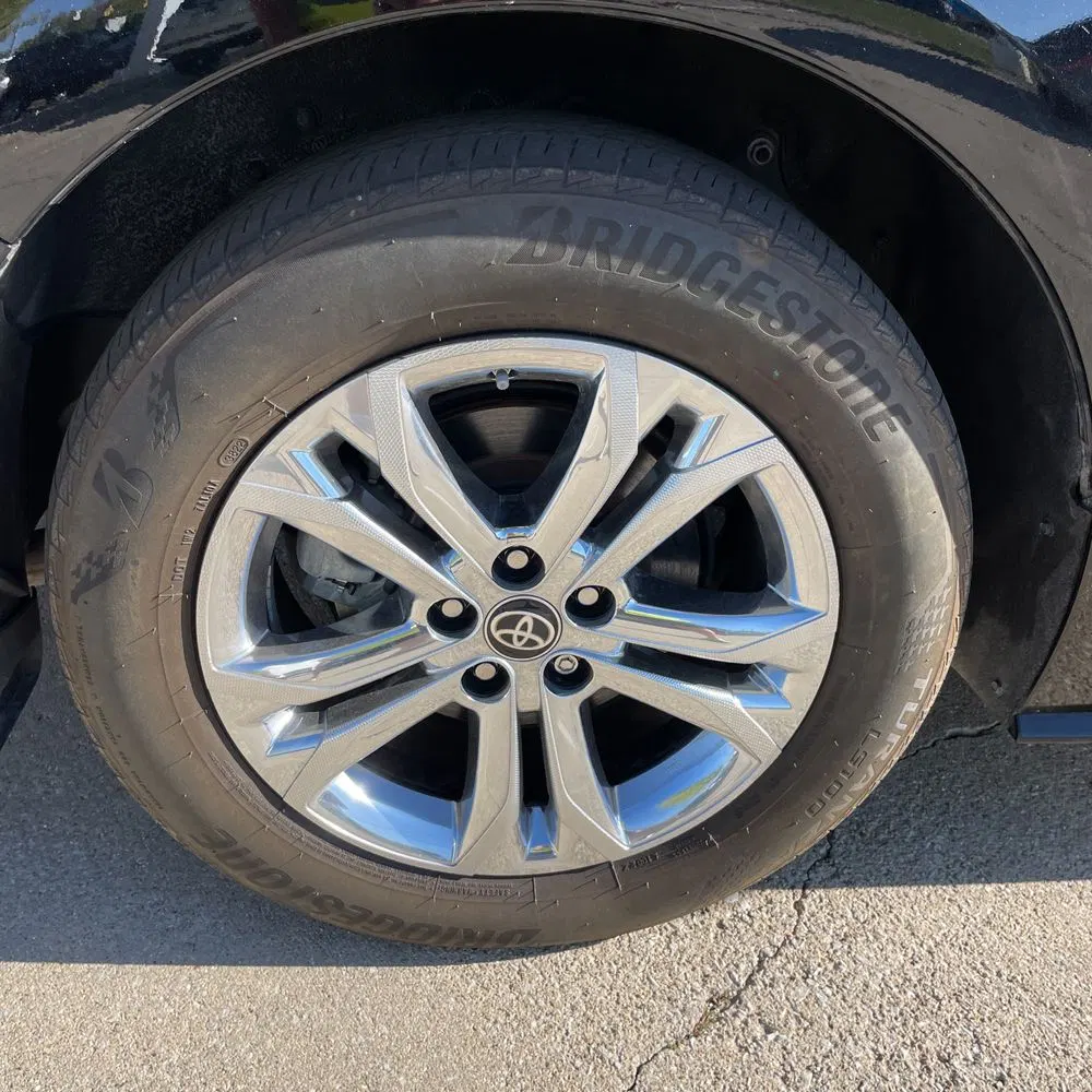 2023 Toyota Sienna Platinum 7-Passenger