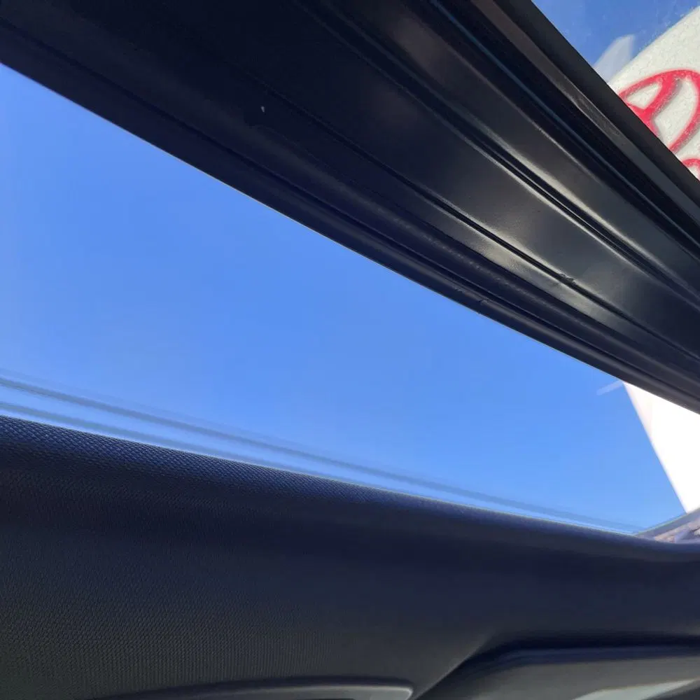 2023 Toyota Sienna Platinum 7-Passenger