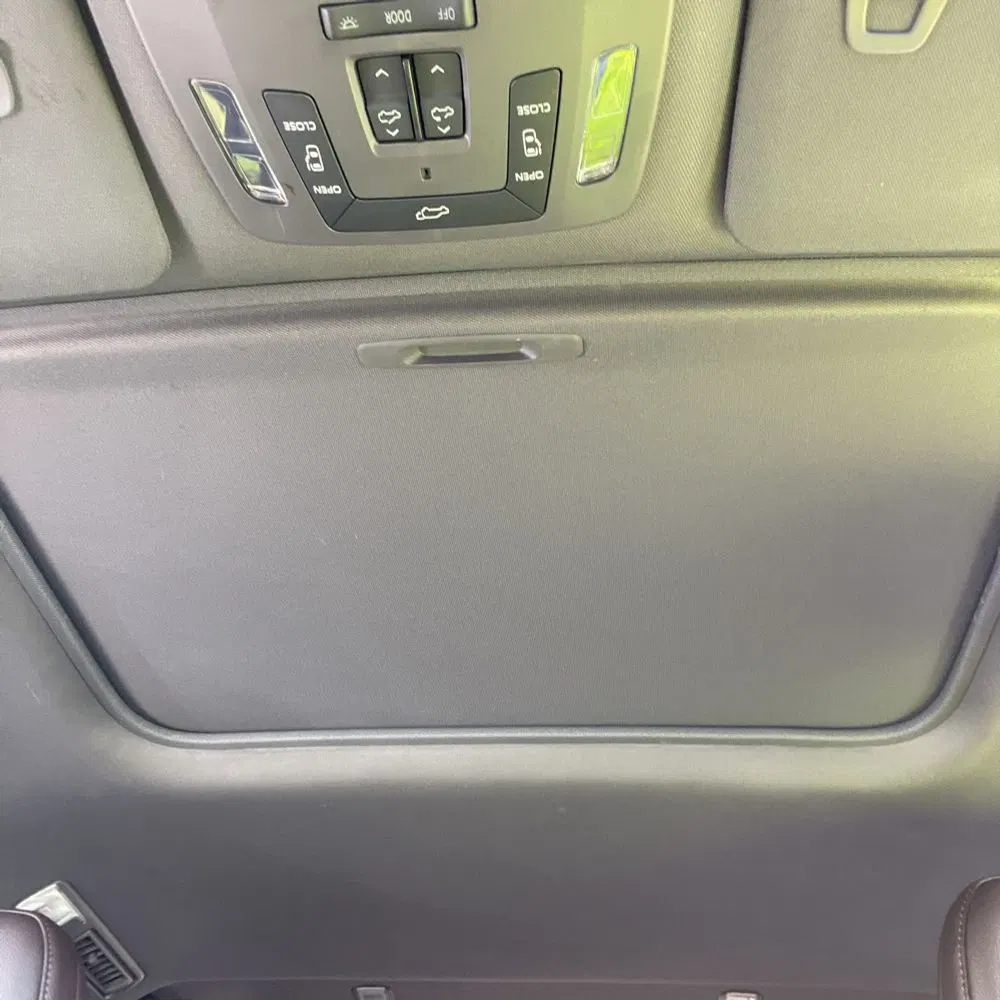 2023 Toyota Sienna Platinum 7-Passenger