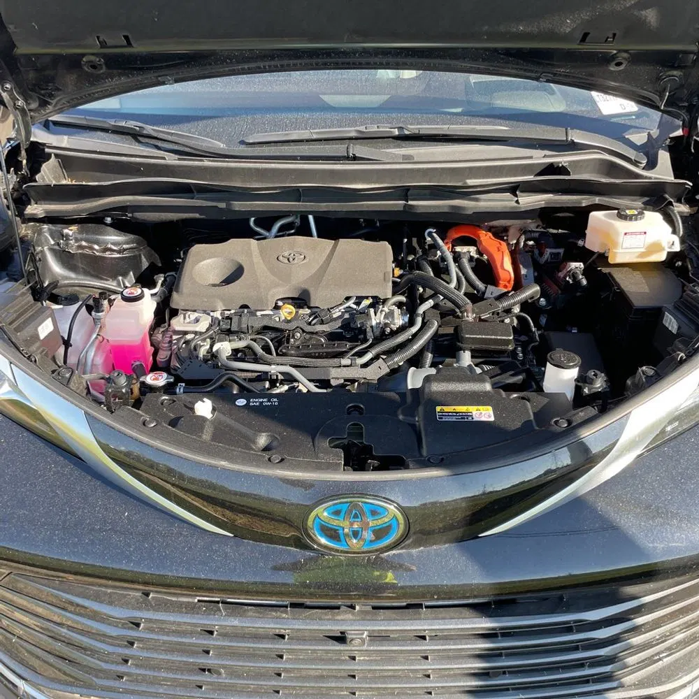 2023 Toyota Sienna Platinum 7-Passenger