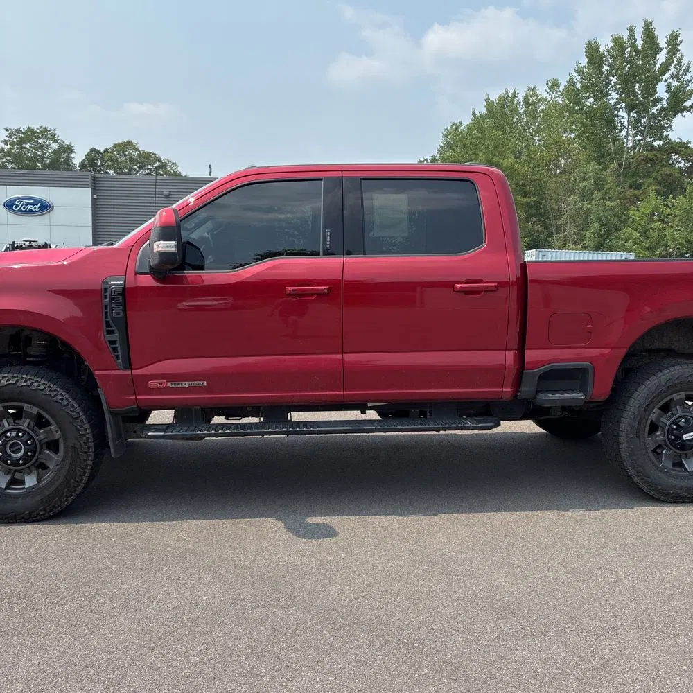 2023 Ford F-350 Super Duty Lariat