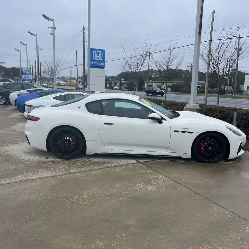 2024 Maserati GranTurismo Trofeo
