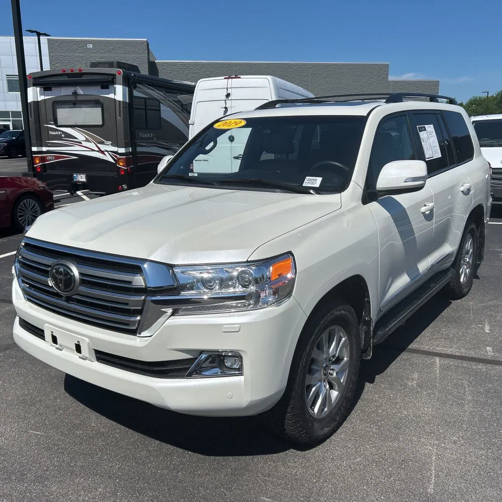 2019 Toyota Land Cruiser Base