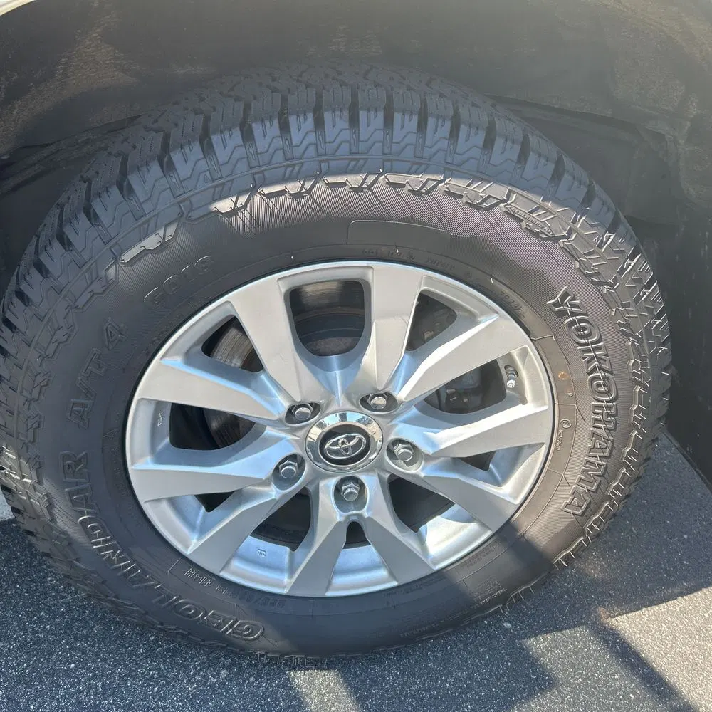 2019 Toyota Land Cruiser Base