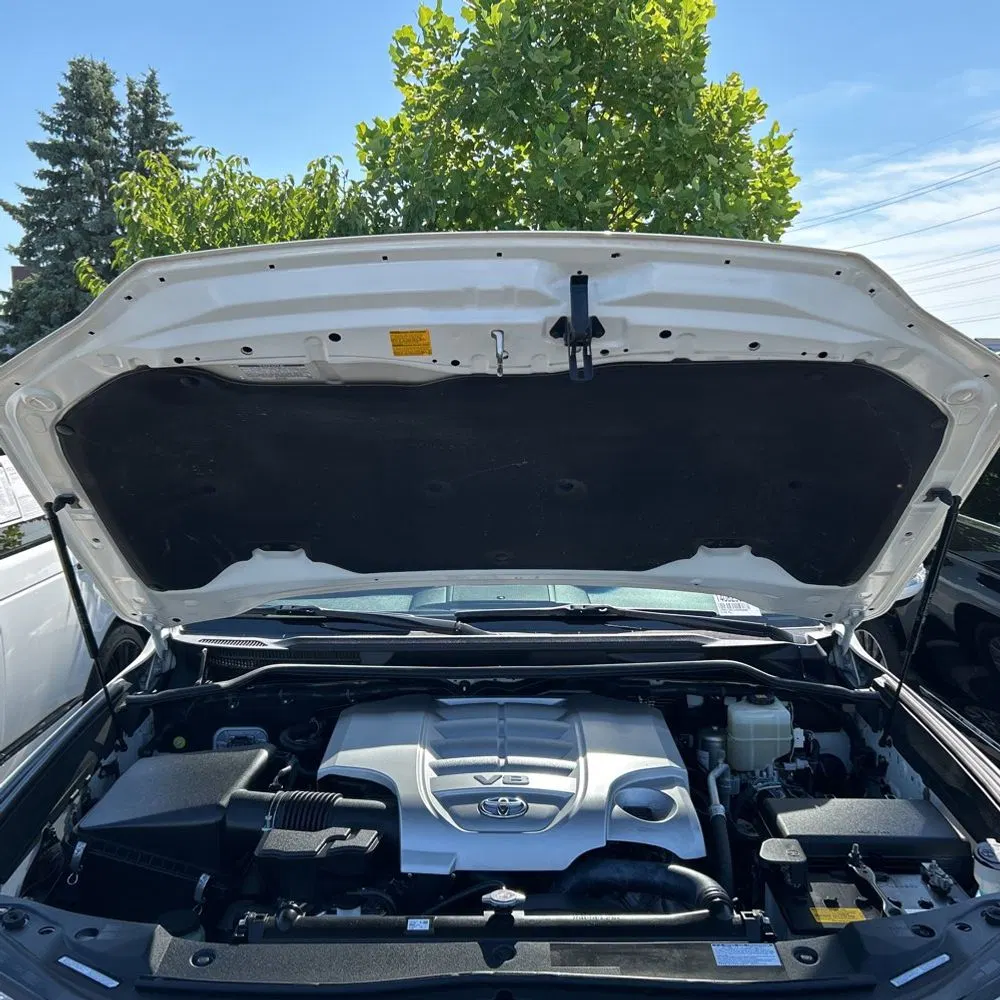 2019 Toyota Land Cruiser Base