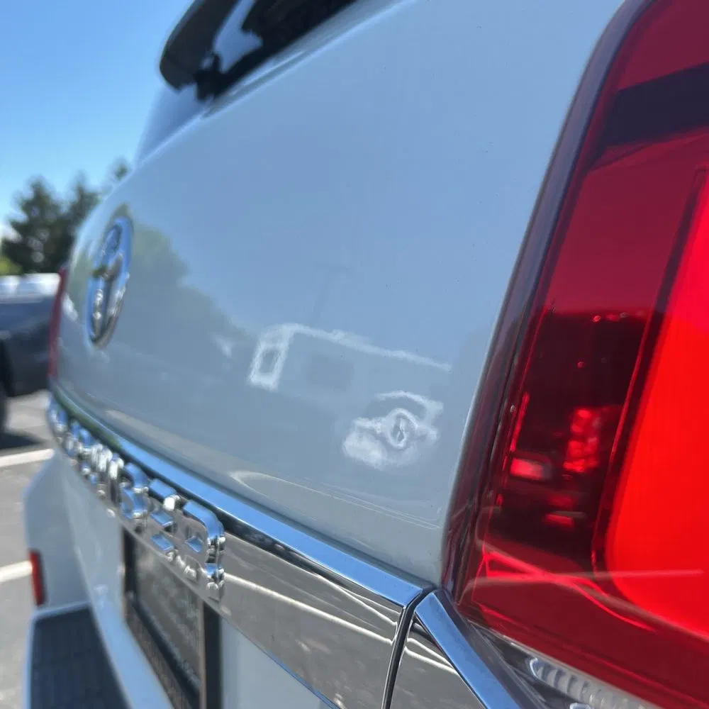 2019 Toyota Land Cruiser Base