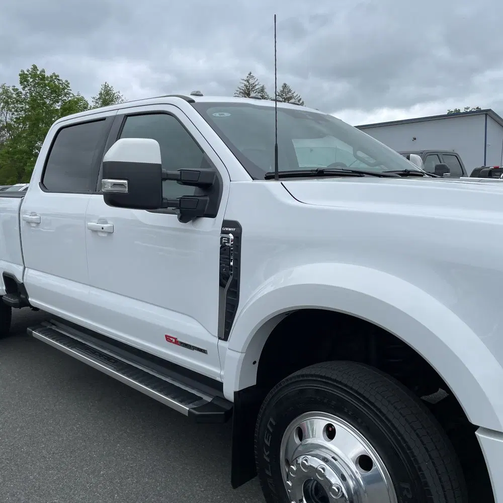 2023 Ford F-450 Super Duty Lariat