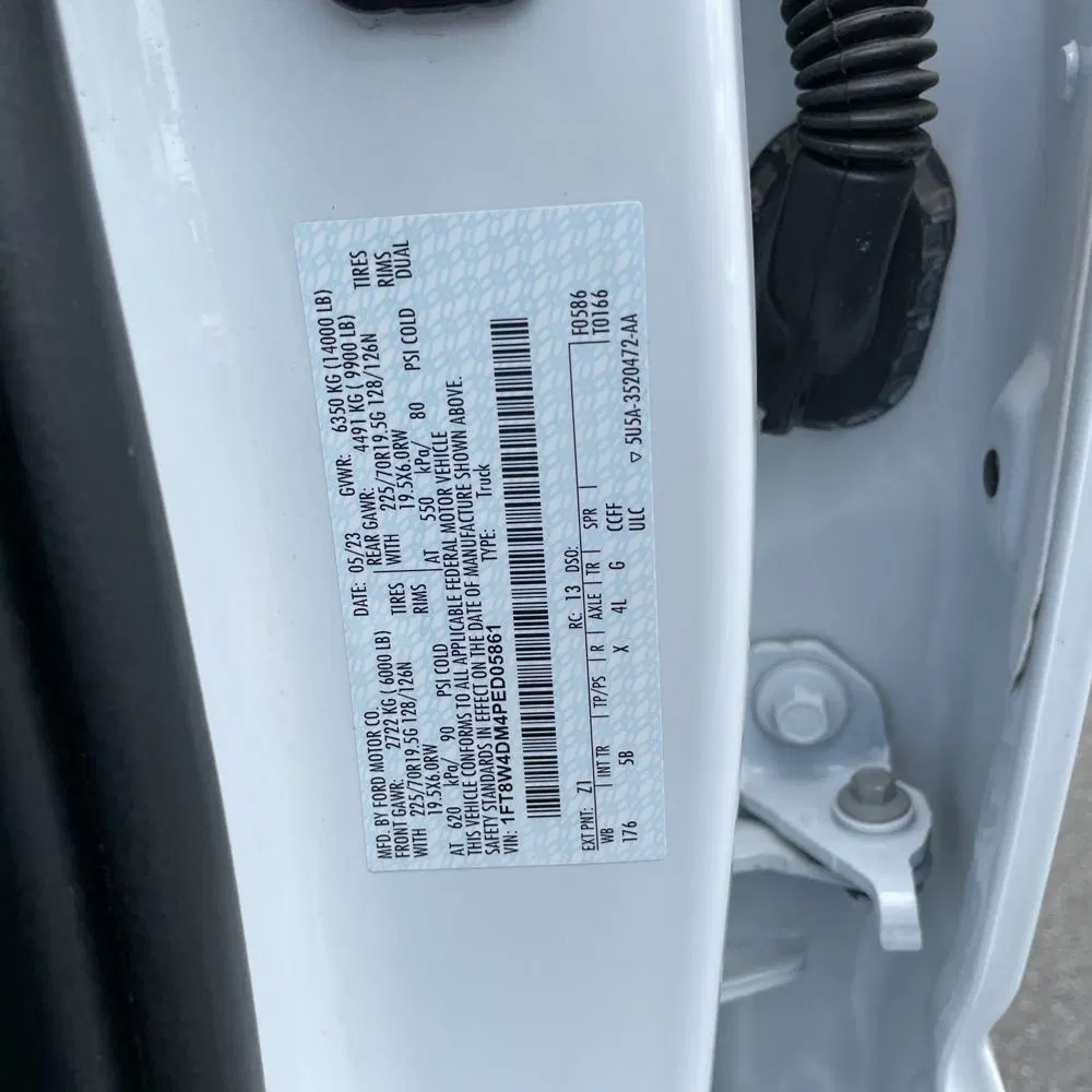 2023 Ford F-450 Super Duty Lariat