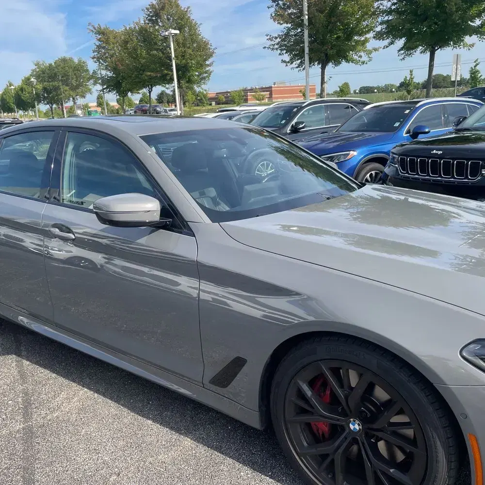 2022 BMW 5-Series M550xi
