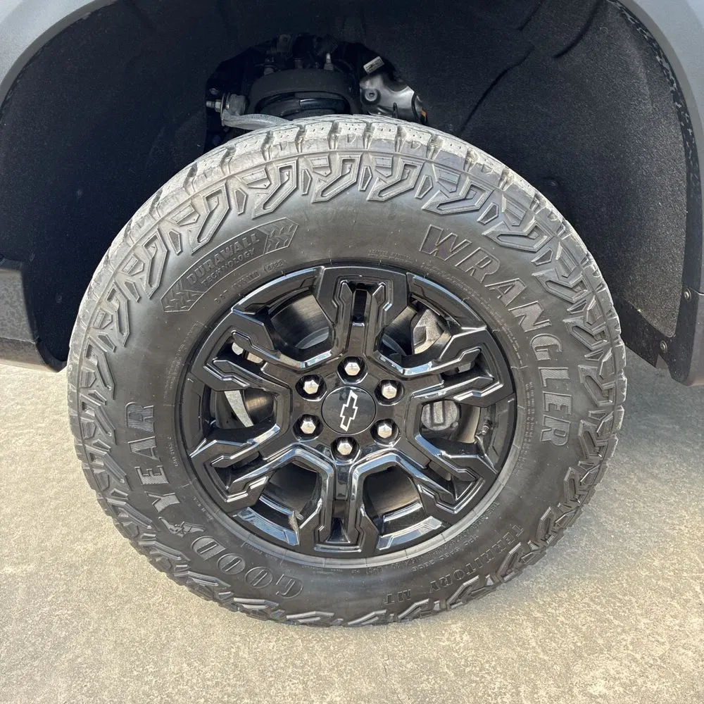 2023 Chevrolet Silverado 1500 ZR2