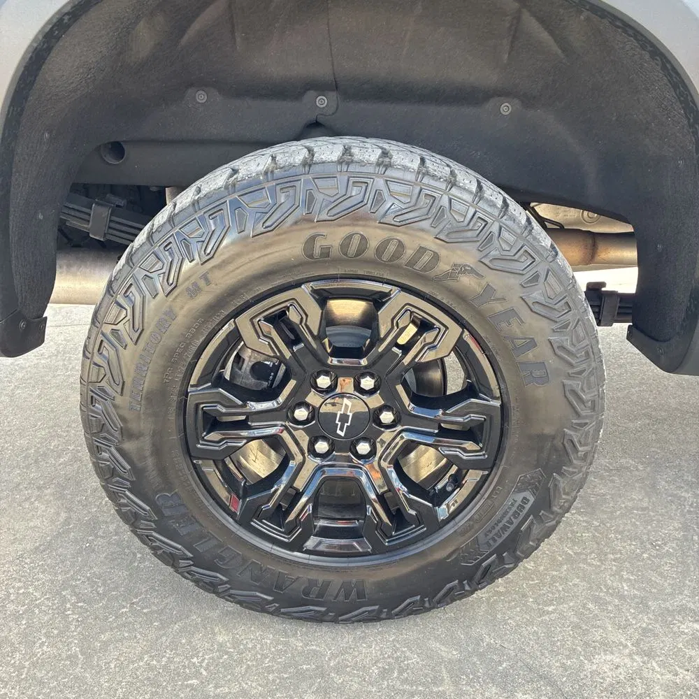 2023 Chevrolet Silverado 1500 ZR2