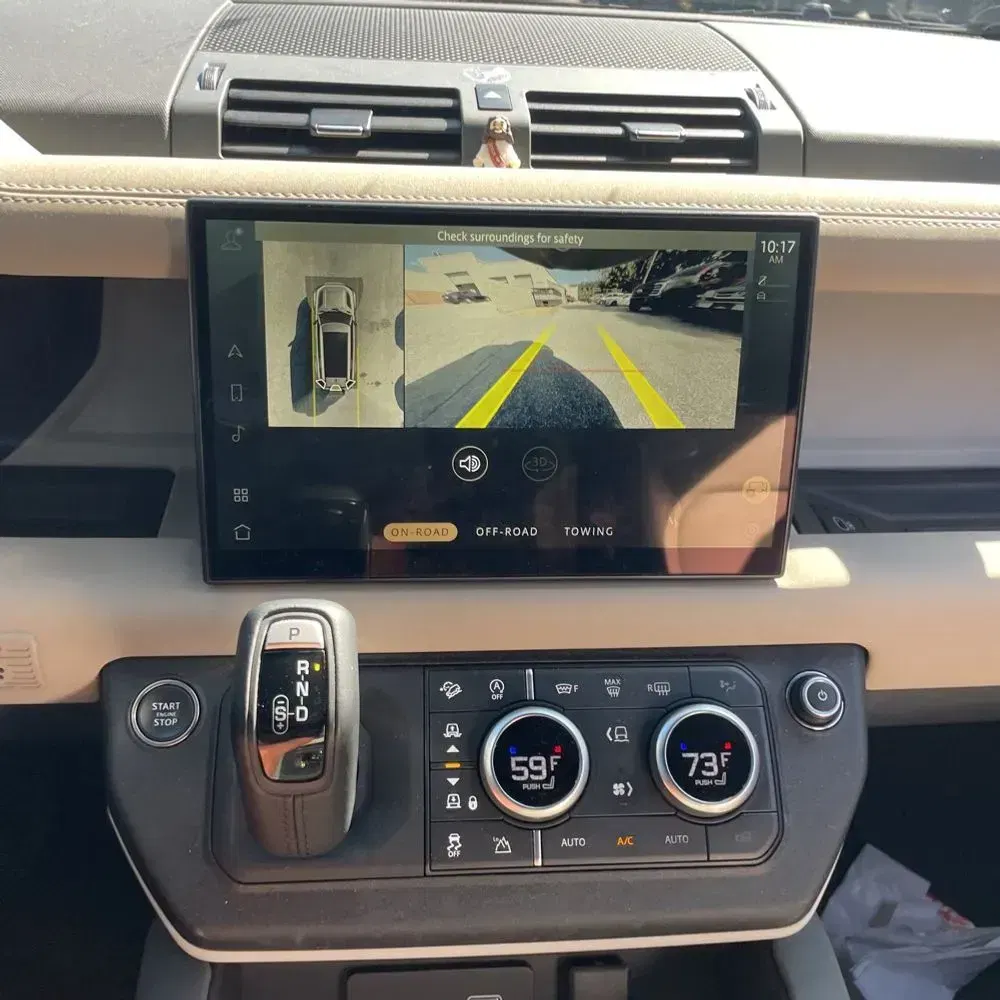 2023 Land Rover Defender 130 X-Dynamic SE