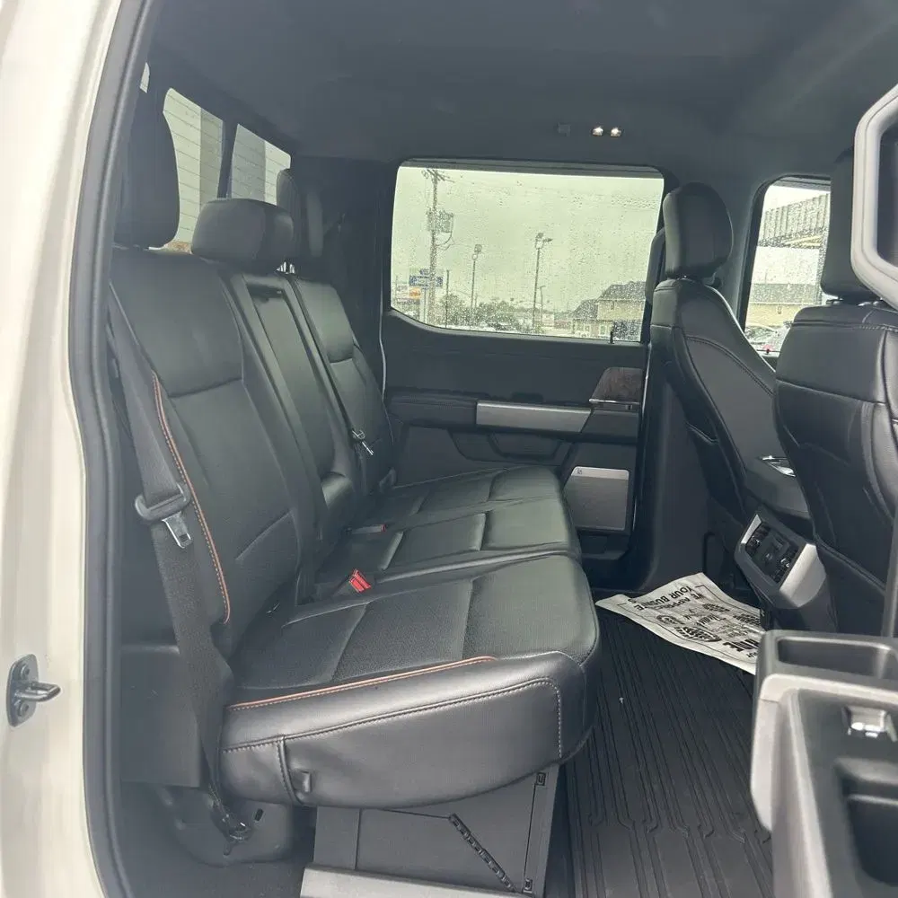 2025 Ford F-350 Super Duty Lariat