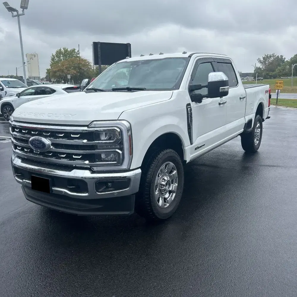 2025 Ford F-350 Super Duty Lariat