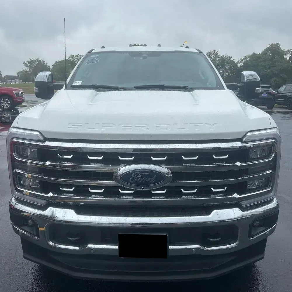 2025 Ford F-350 Super Duty Lariat