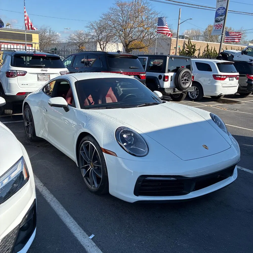 2021 Porsche 911 Carrera