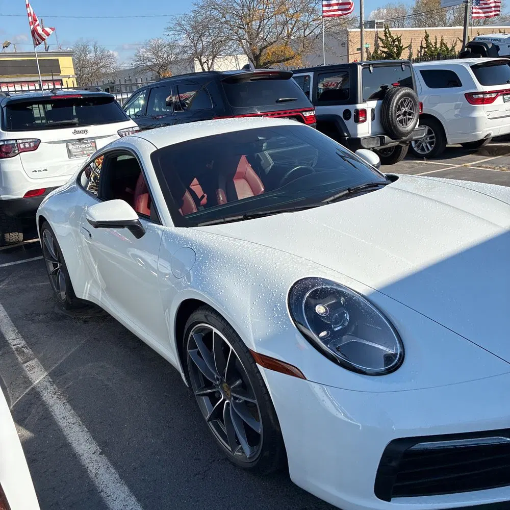 2021 Porsche 911 Carrera