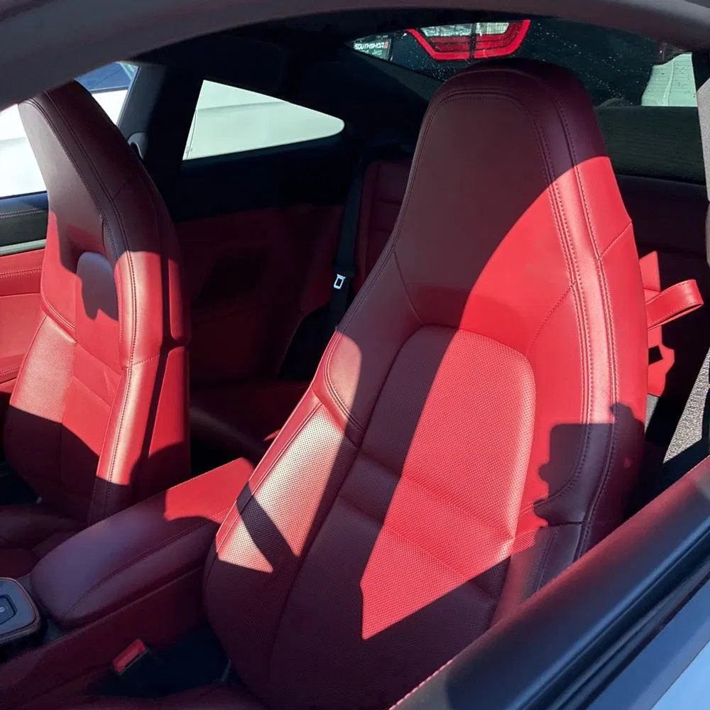 2021 Porsche 911 Carrera