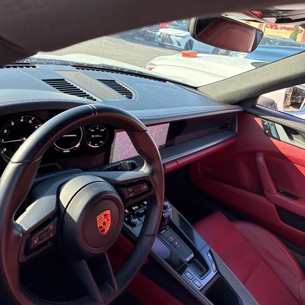 2021 Porsche 911 Carrera