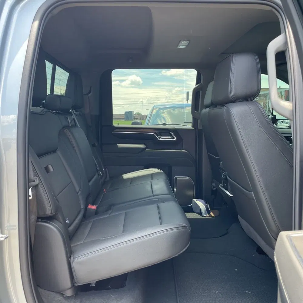 2025 GMC Sierra 2500HD Denali
