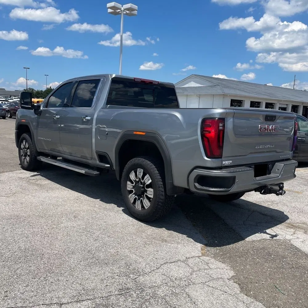 2025 GMC Sierra 2500HD Denali