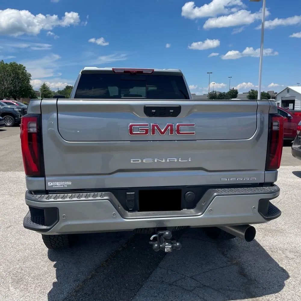 2025 GMC Sierra 2500HD Denali