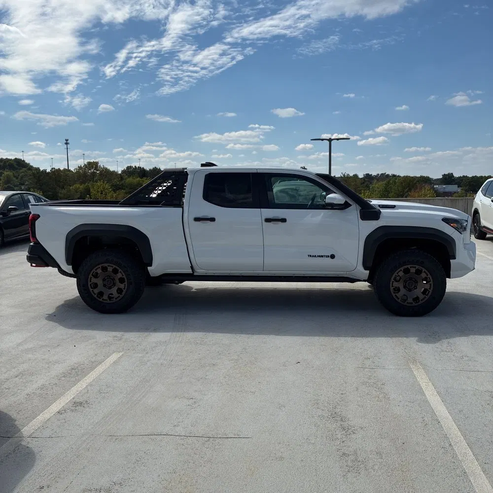 2025 Toyota Tacoma Trailhunter HV