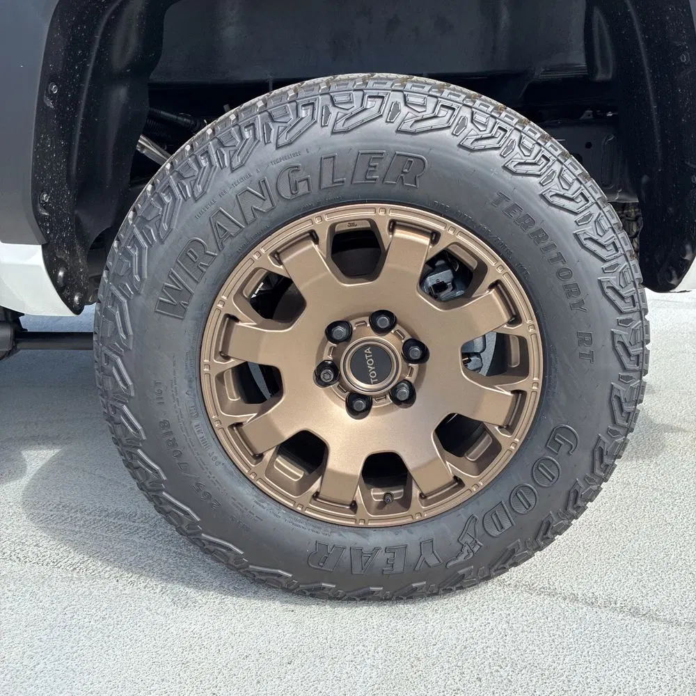 2025 Toyota Tacoma Trailhunter HV