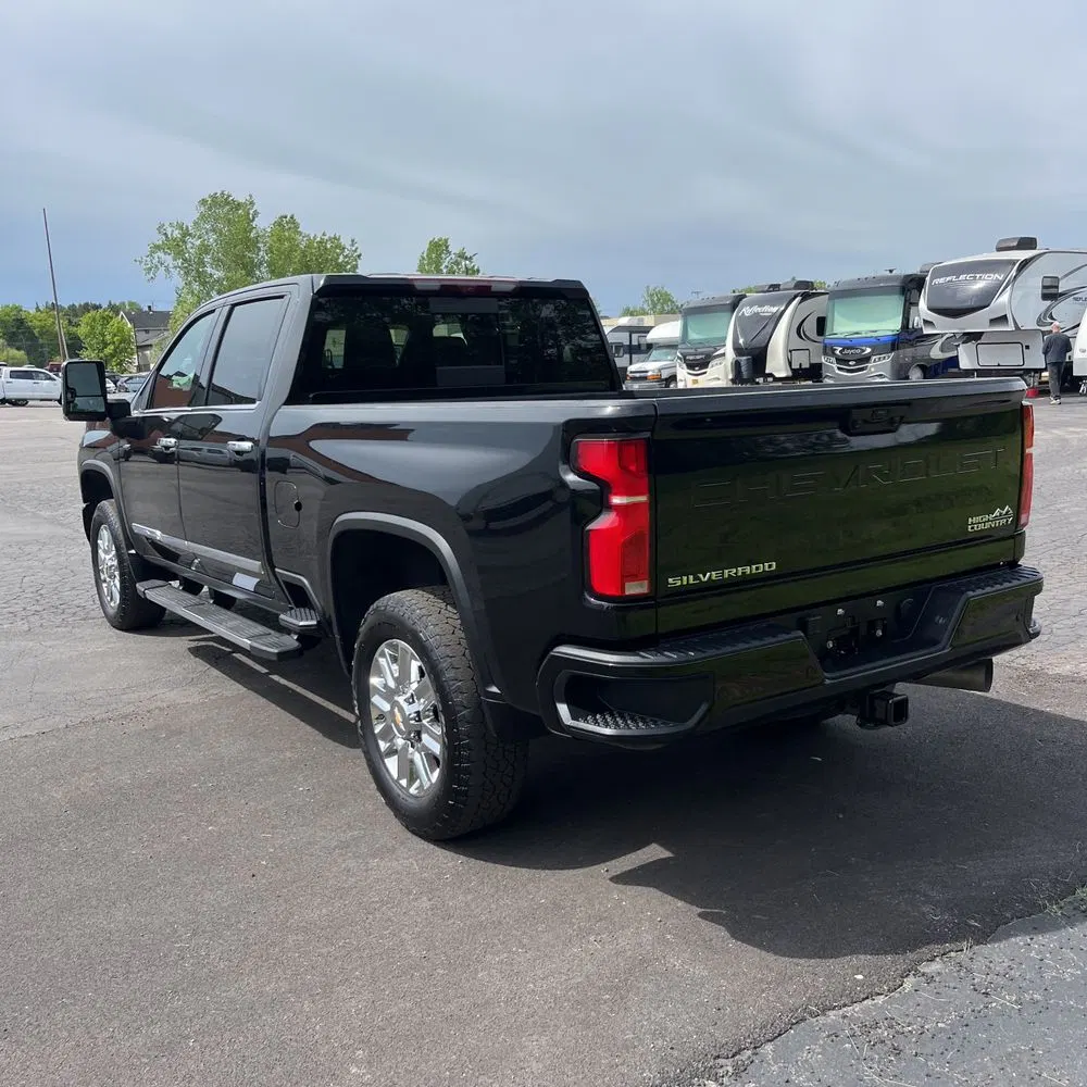 2024 Chevrolet Silverado 2500 High Country