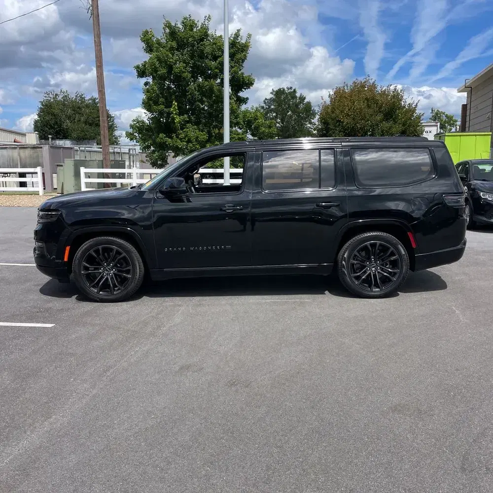 2024 Jeep Grand Wagoneer Obsidian