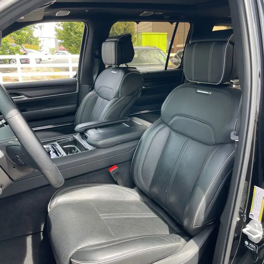 2024 Jeep Grand Wagoneer Obsidian