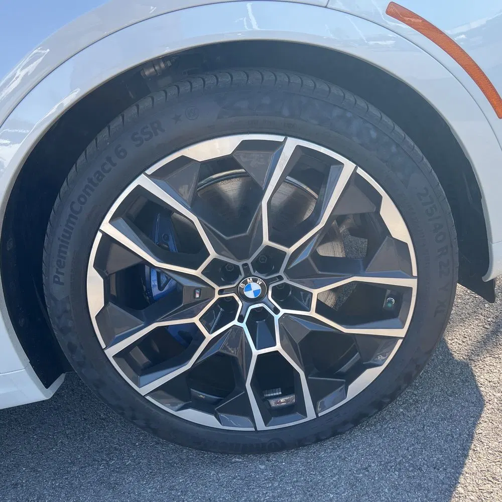 2025 BMW X7 M60i