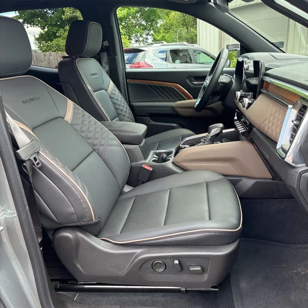 2025 GMC Canyon Denali