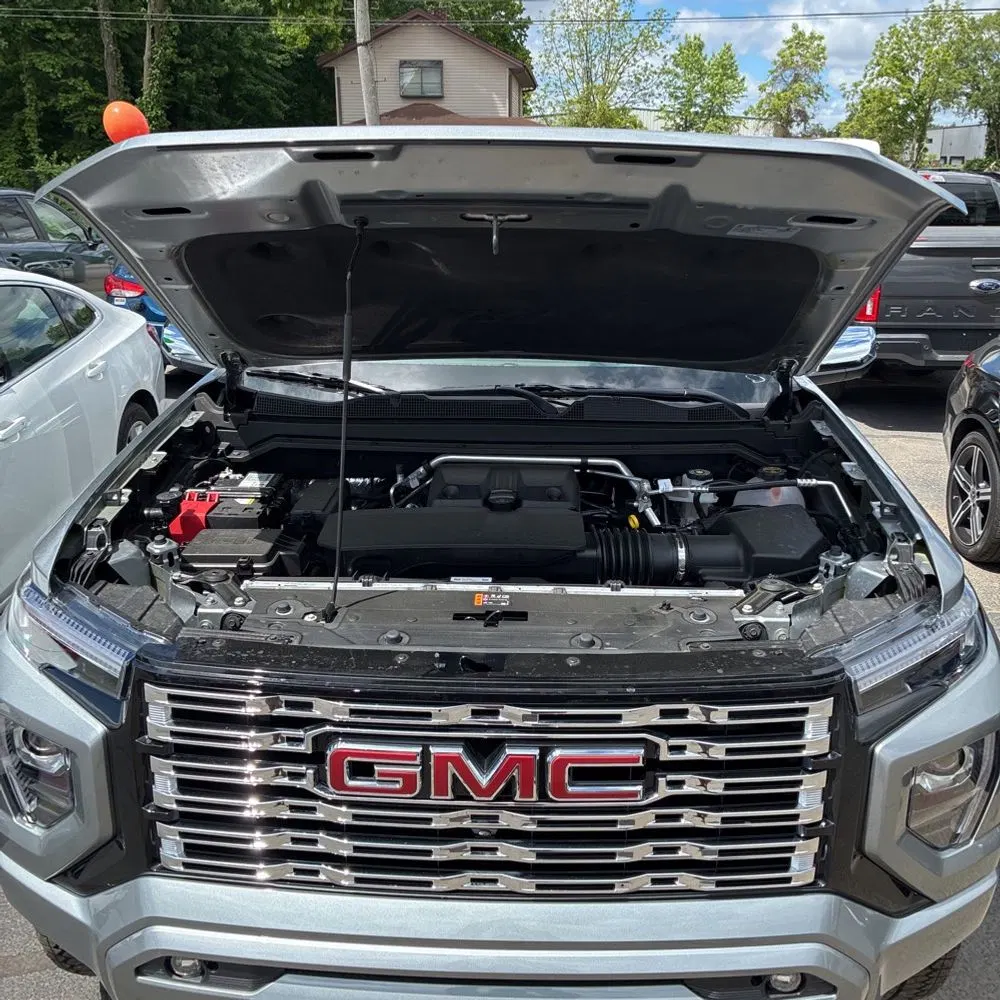 2025 GMC Canyon Denali