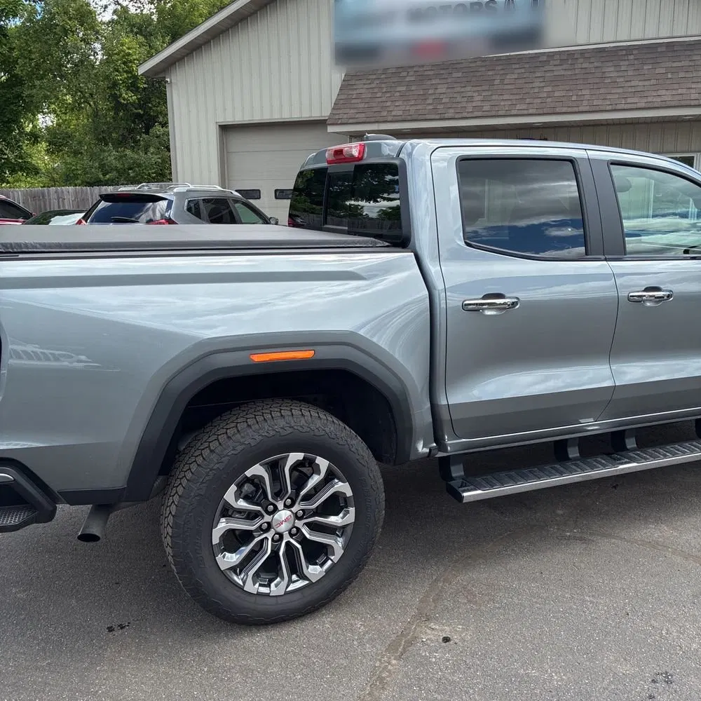 2025 GMC Canyon Denali