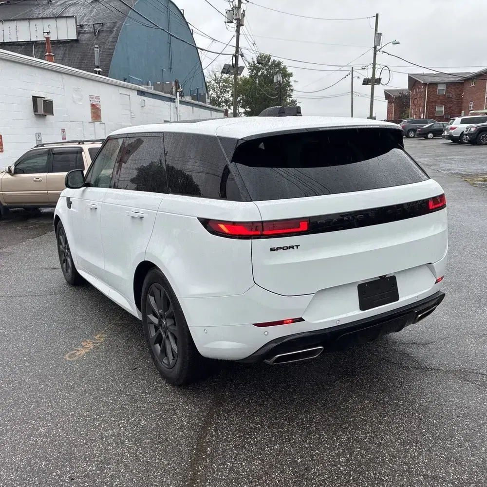 2024 Land Rover Range Rover Sport Dynamic SE P400